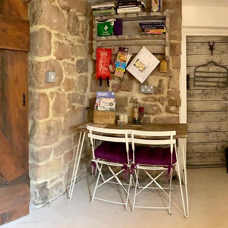 Appartement Burtys Snug Cromford Nr Matlock Historic Unesco Extérieur photo