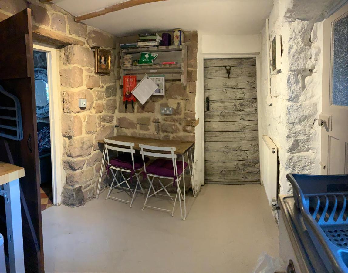 Appartement Burtys Snug Cromford Nr Matlock Historic Unesco Extérieur photo